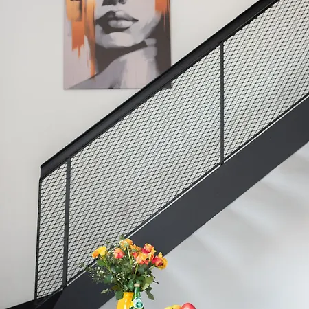 شقة Loft 2-room I Metro I Near The Center I Karlin *