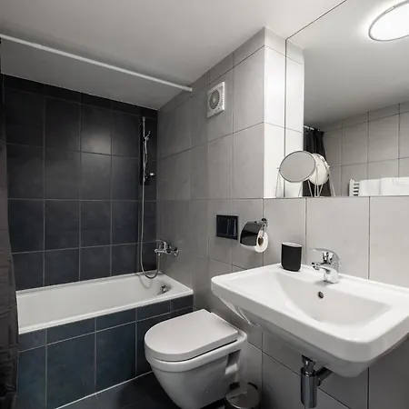 Loft 2-Room Studios I Metro I Near The Center I Karlin Apartment Prag