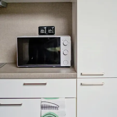 شقة Loft 2-room I Metro I Near The Center I Karlin *