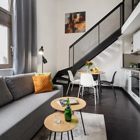 Loft 2-room I Metro I Near The Center I Karlin شقة *