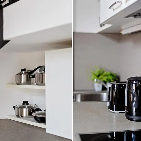 Loft 2-room I Metro I Near The Center I Karlin شقة براغ
