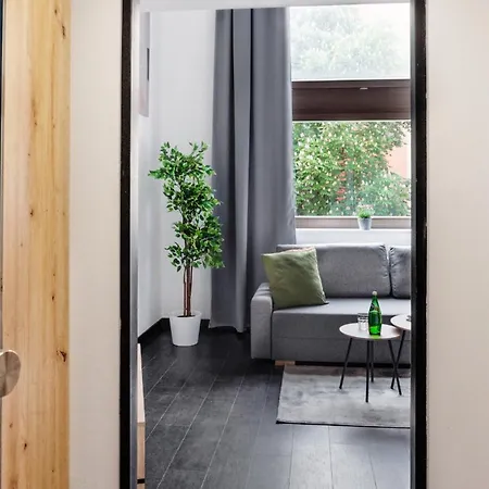 Loft 2-room I Metro I Near The Center I Karlin شقة *