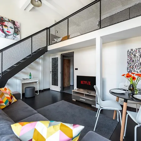 Loft 2-Room Studios I Metro I Near The Center I Karlin * Prag