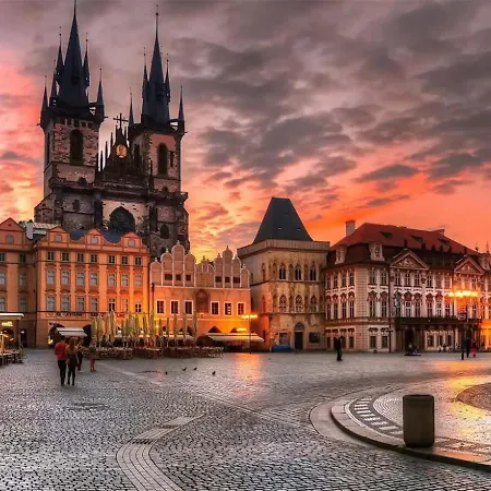 Loft 2-Room Studios I Metro I Near The Center I Karlin * Prag