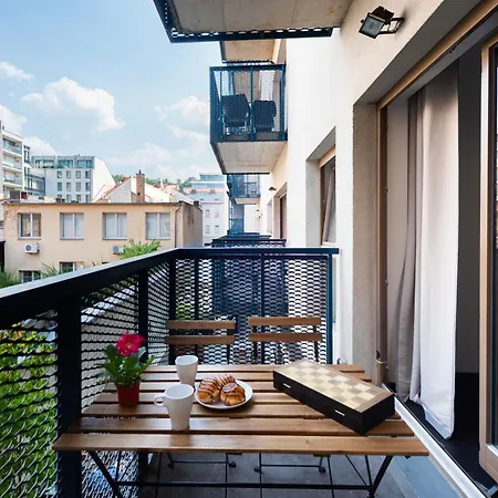 Apartman Loft 2-room I Metro I Near The Center I Karlin
