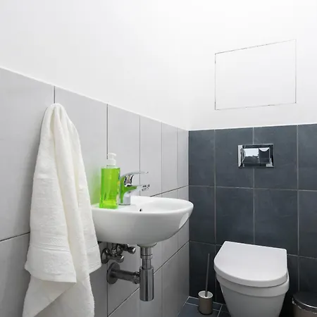 Apartman Loft 2-room I Metro I Near The Center I Karlin